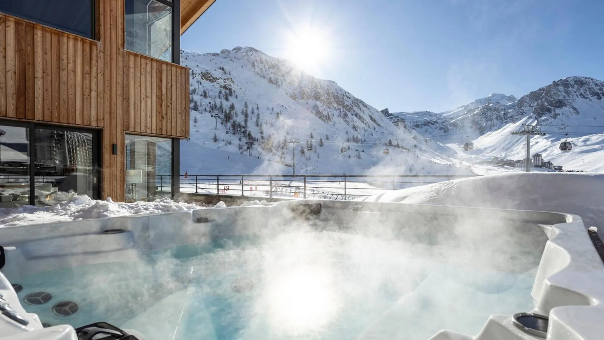 Appartement Spacieux A Tignes Avec Jacuzzi Et Parking, Ideal Pour 12 Personnes - Fr-1-641-117 France